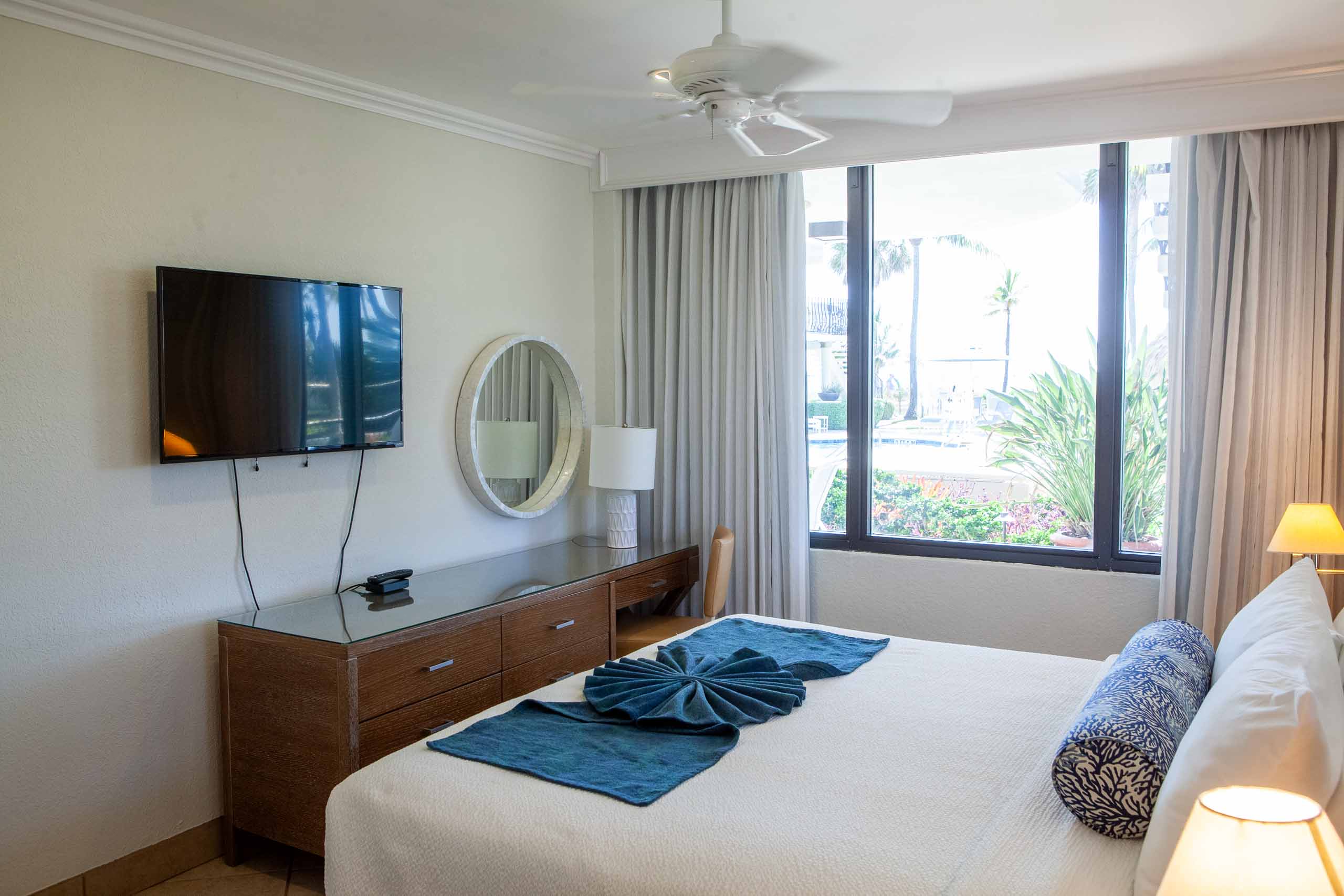 Room 19 — 1 Bedroom Apartment, Ocean View